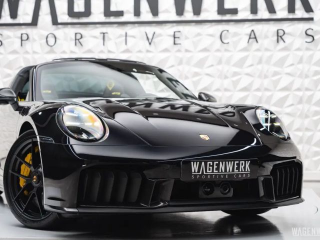 Porsche 992 4 Cabrio GTS Targa Turbo