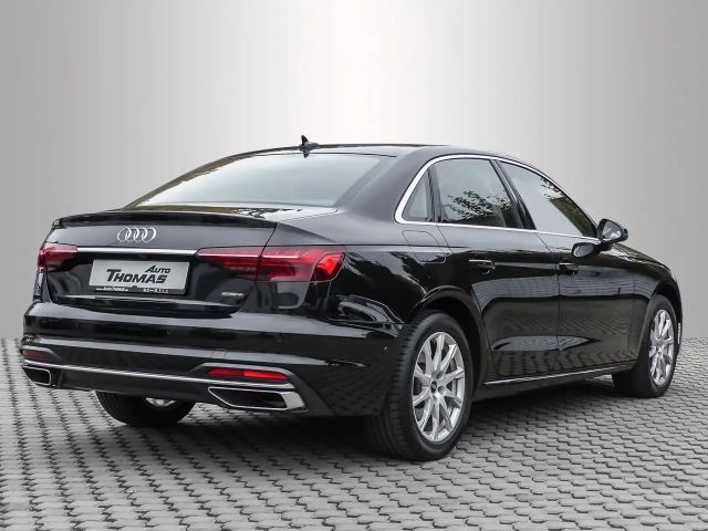Audi A4 40 TFSI Quattro Sedan