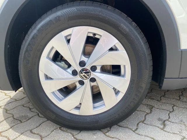 Volkswagen T-Cross 4Me TSI