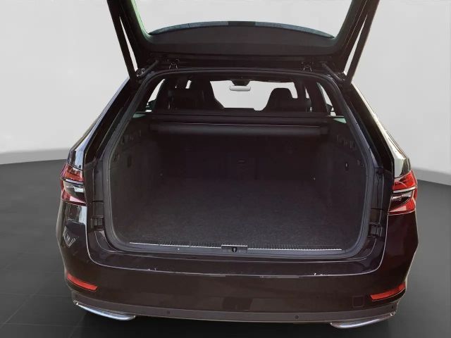 Skoda Superb Combi Sportline iV