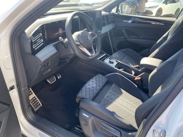 Volkswagen Tiguan 4Motion DSG R-Line