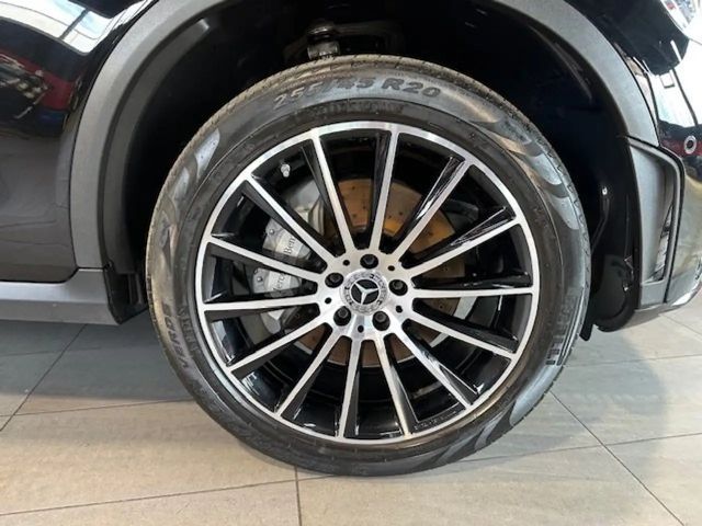 Mercedes-Benz GLC 300 4MATIC AMG Line
