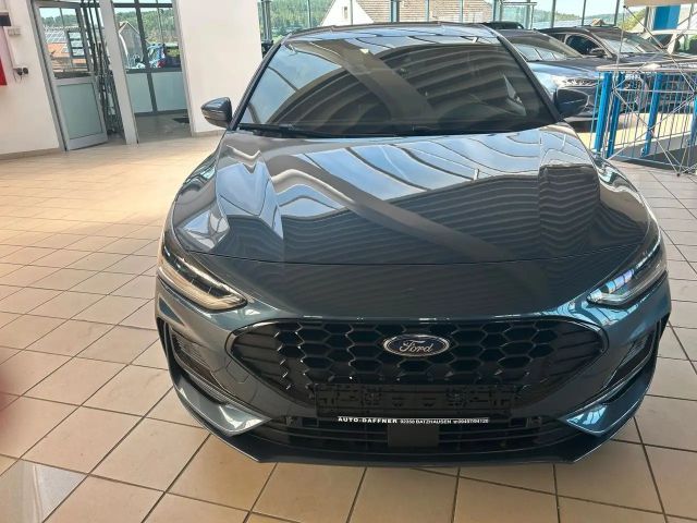 Ford Focus EcoBoost ST Line