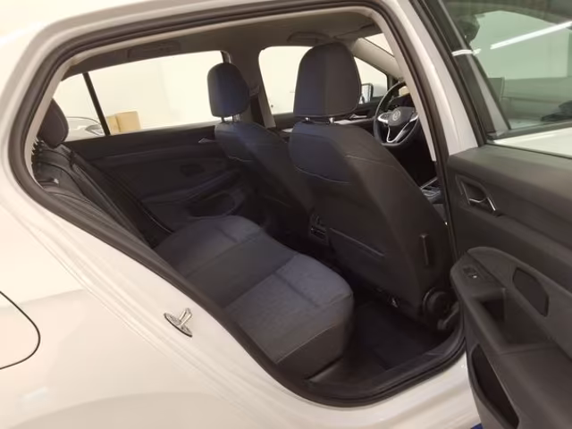 Volkswagen Golf 1.5 TSI Golf VIII