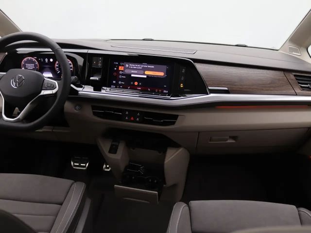 Volkswagen Multivan DSG Style T7