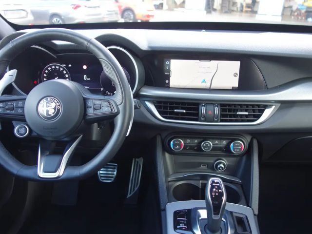 Alfa Romeo Stelvio Q4 Veloce