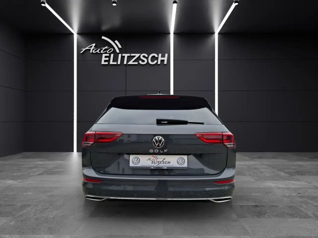 Volkswagen Golf DSG Golf VIII Style Variant