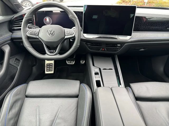 Volkswagen Passat R-Line eHybrid