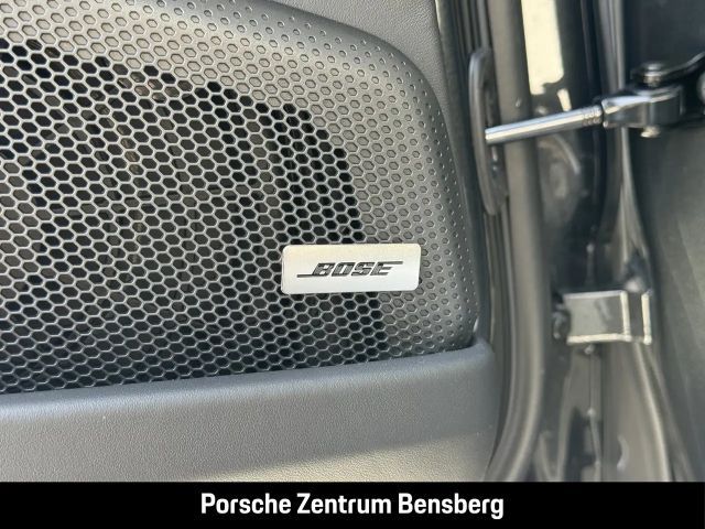 Porsche Panamera 4 E-Hybrid