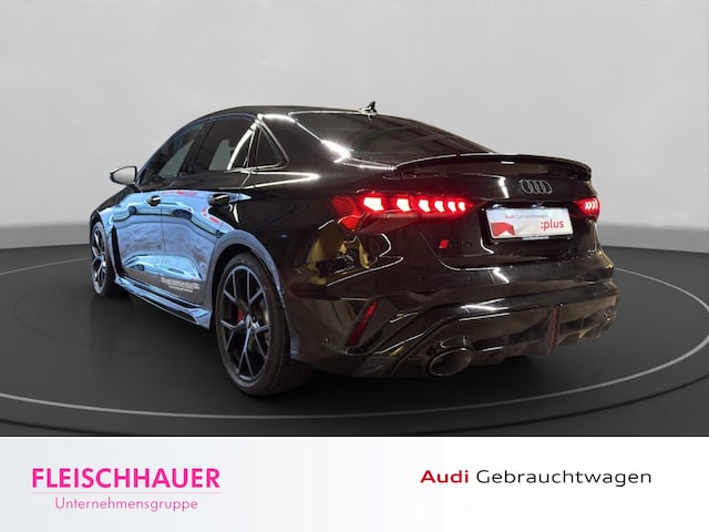 Audi RS3 Quattro S-Tronic Sedan