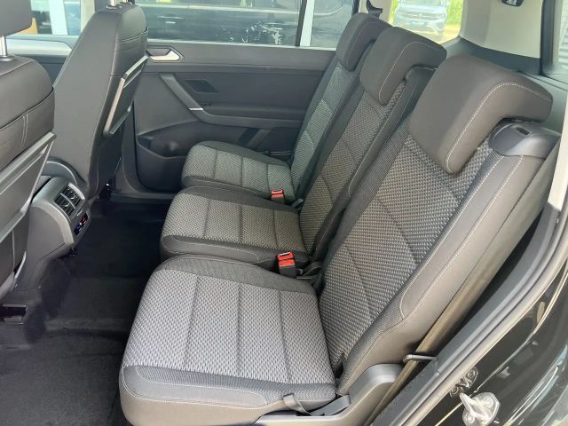 Volkswagen Touran DSG Life