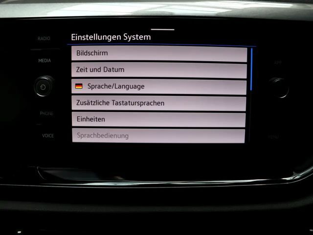 Volkswagen Polo 1.0 TSI DSG Style