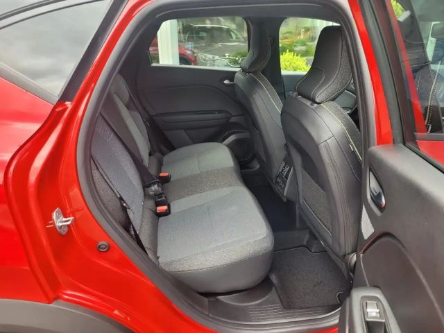 Renault Captur EDC Hybrid Techno