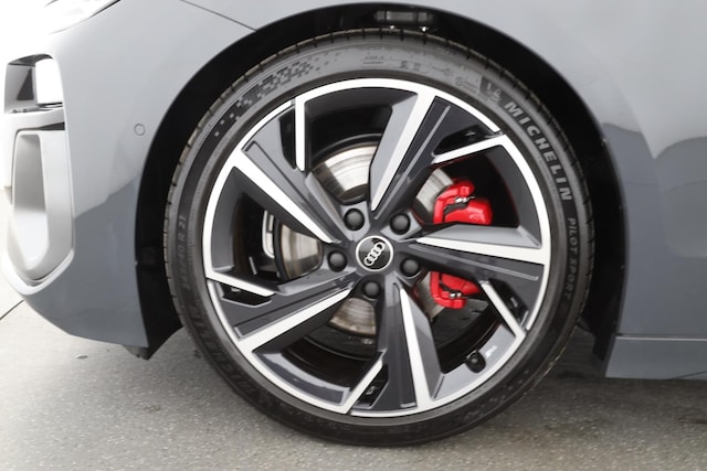 Audi A6 e-tron Avant