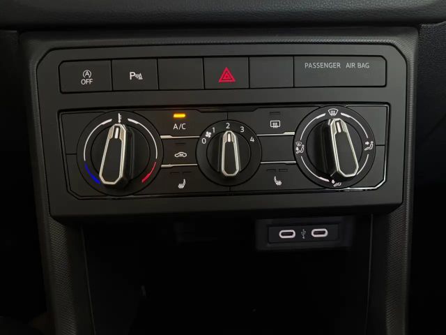 Volkswagen T-Cross 4Me TSI