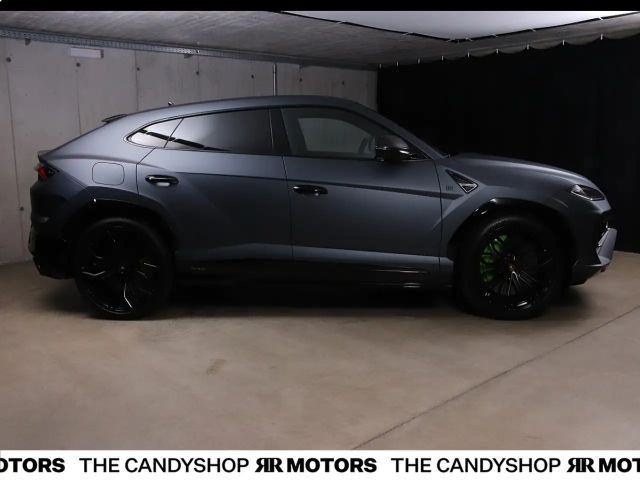 Lamborghini Urus URUS SE *Grigio_Crater_Matt*Bang&Olufsen*NEU*