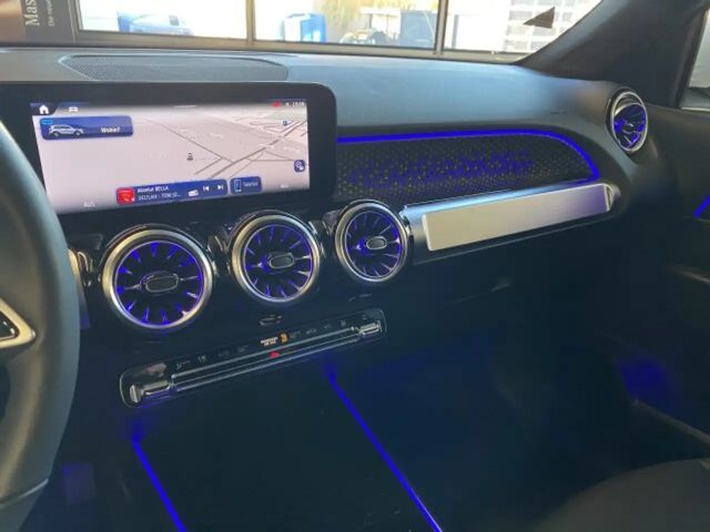 Mercedes-Benz EQB 300 4MATIC Progressive