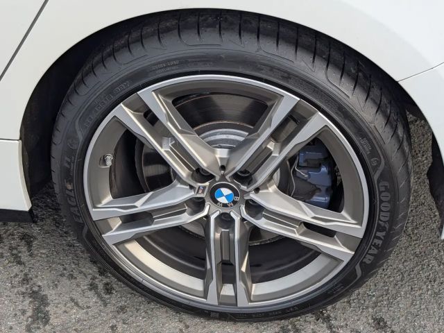 BMW 135 135i Sedan xDrive