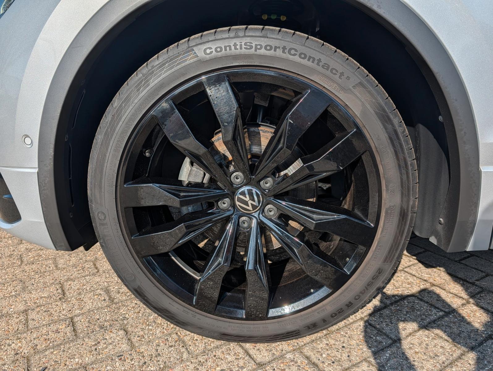 Volkswagen Tiguan 1.5 eTSI DSG R-Line