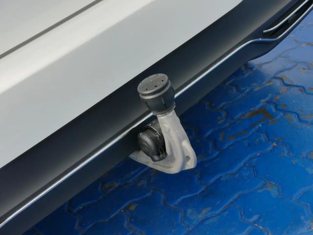 Mercedes-Benz B 180 Progressive