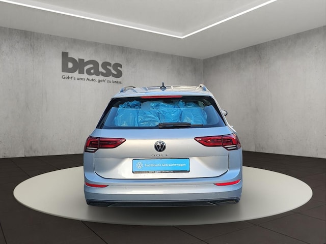 Volkswagen Golf Life Variant