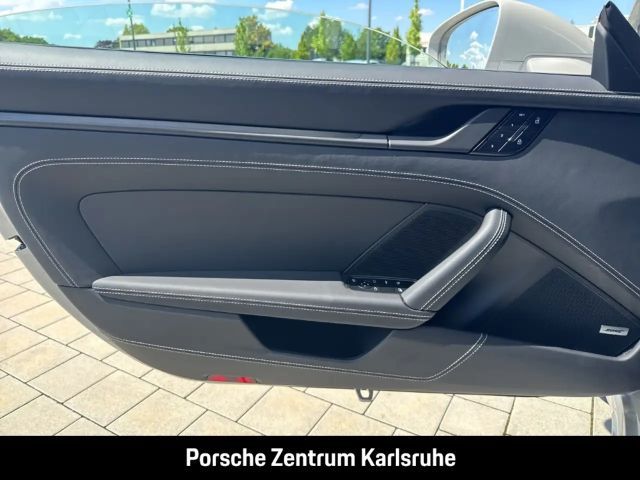 Porsche 992 Cabrio Carrera GTS