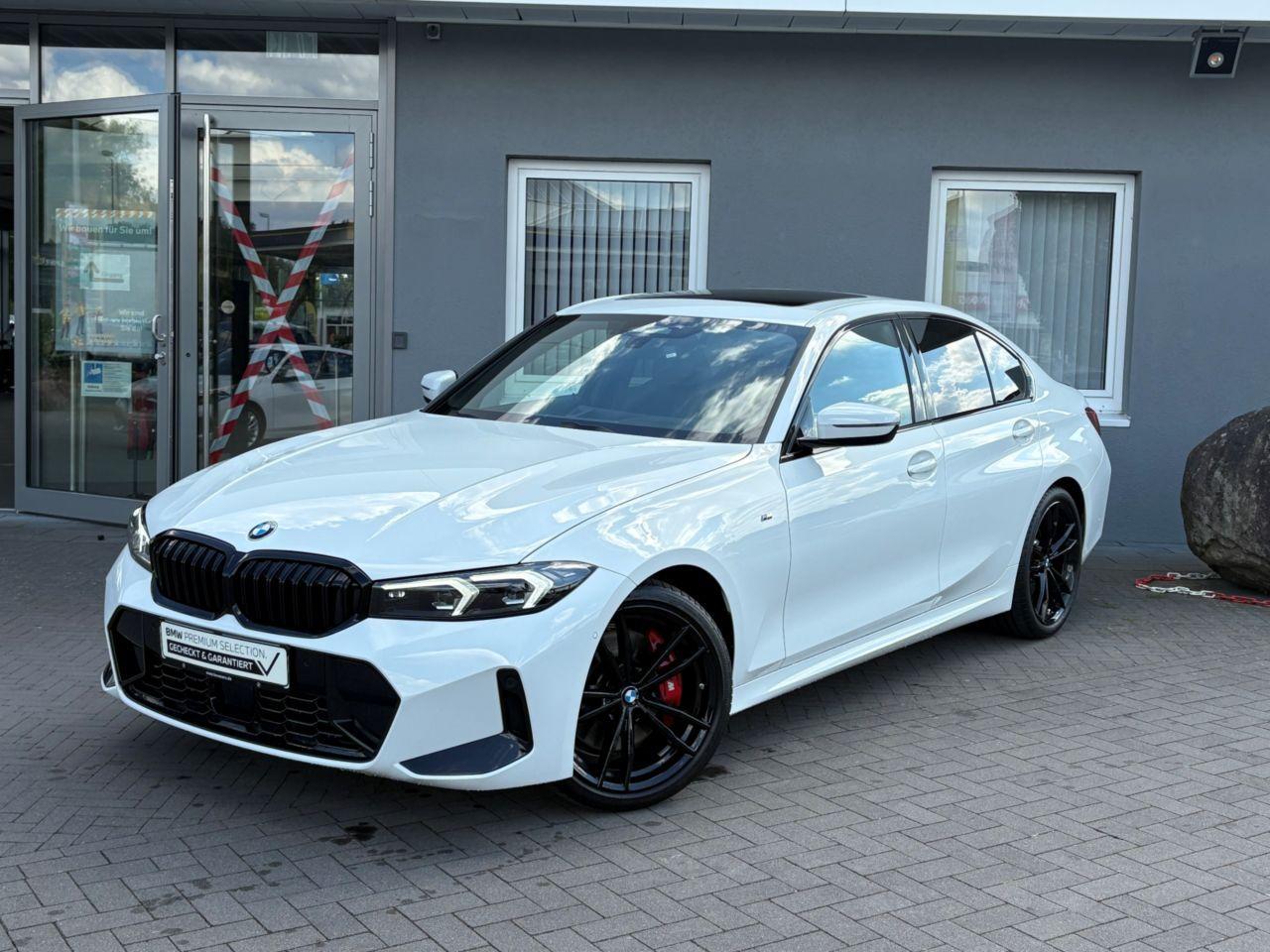 BMW 330 330i Sedan xDrive