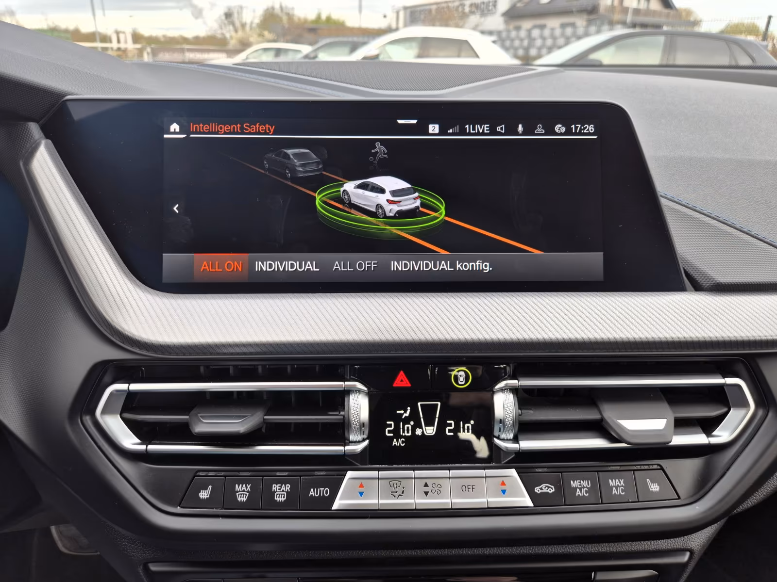 BMW 118 118i M-Sport Sedan