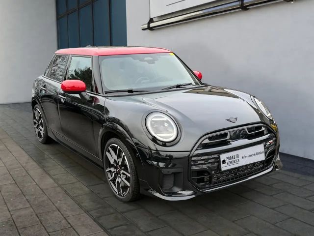 MINI Cooper John Cooper Works