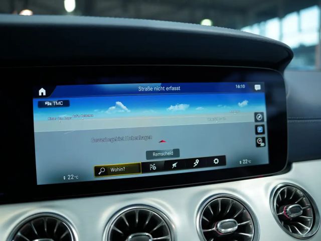 Mercedes-Benz E 200 4MATIC AMG Line Coupé