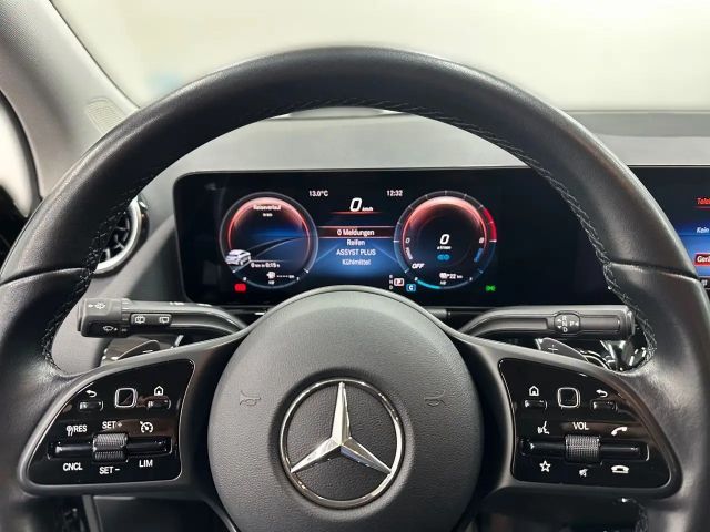 Mercedes-Benz GLA 250 GLA 250 e