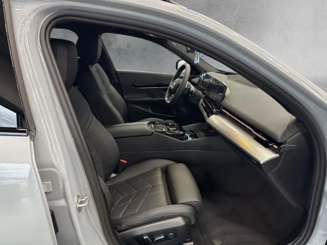 BMW 520 520d M-Sport Touring xDrive