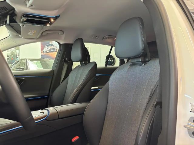 Mercedes-Benz E 220 AVANTGARDE E 220 d Estate