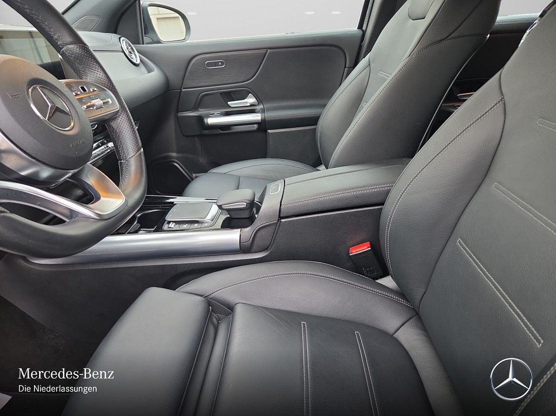 Mercedes-Benz EQA 300 4MATIC