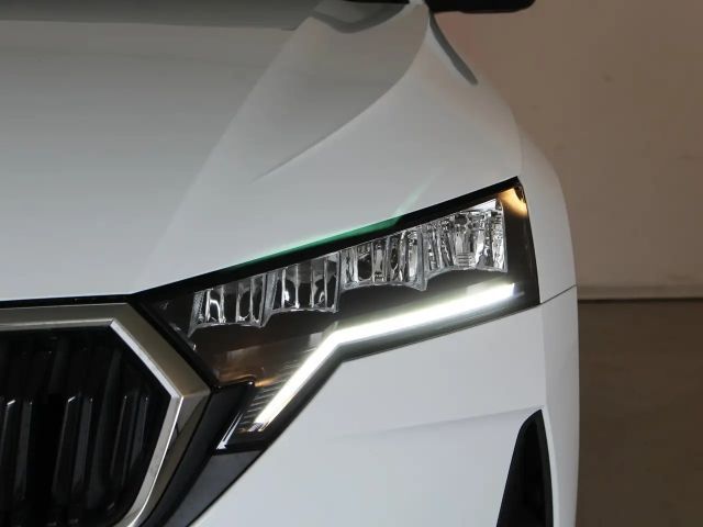 Skoda Octavia Essence TSI