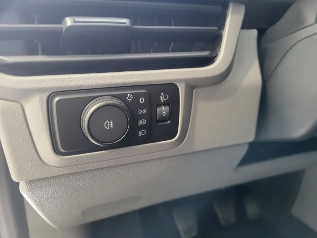 Volkswagen Transporter Lang T7