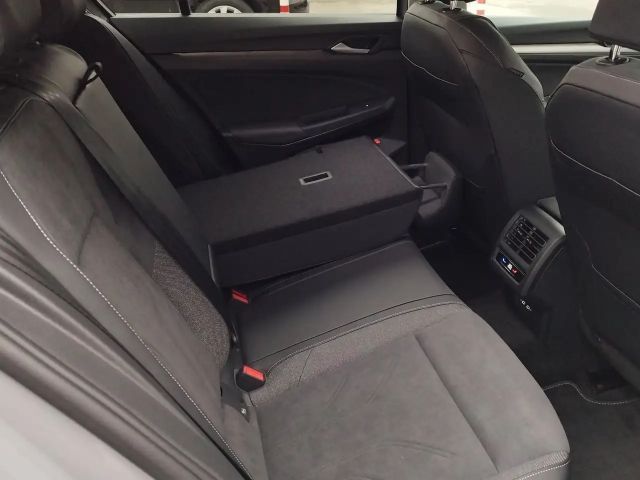 Volkswagen Golf Rabbit TSI