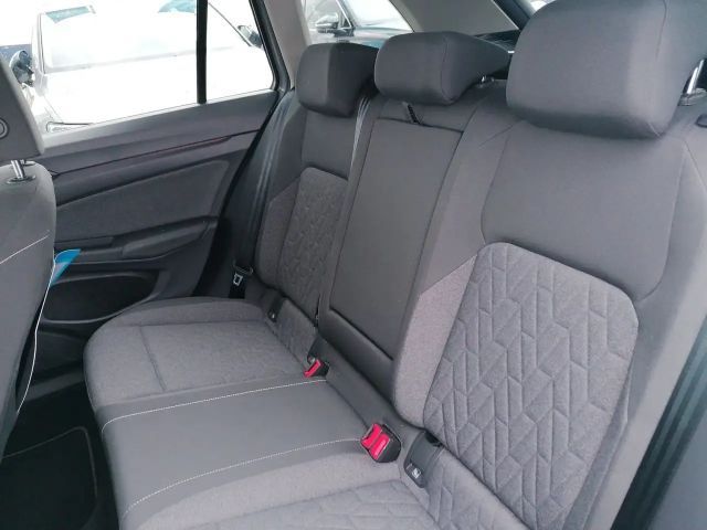 Volkswagen Golf 1.0 TSI Golf VIII Move Variant