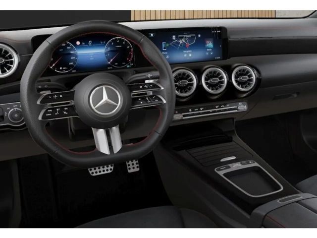 Mercedes-Benz CLA 200 AMG Line Shooting Brake