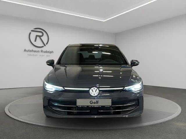 Volkswagen Golf 1.5 eTSI DSG Golf VIII Style