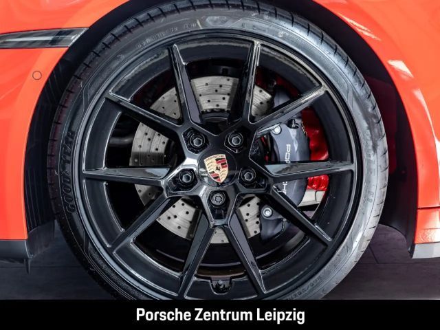 Porsche 992 Carrera Coupé