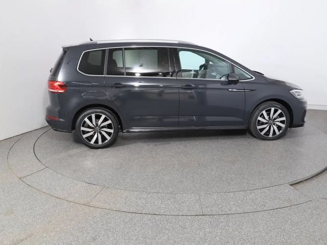 Volkswagen Touran DSG R-Line