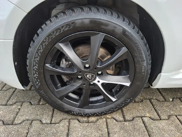 Fiat 500C Hey Google