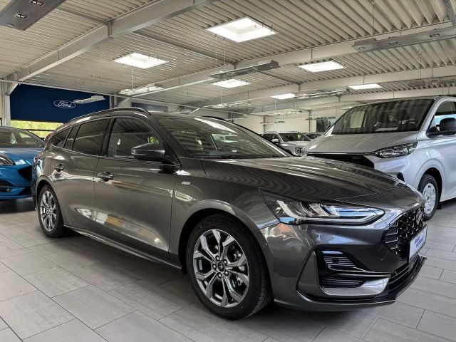 Ford Focus ST Line Wagon