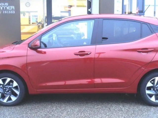 Hyundai i10 1,2 i Line Plus Aut.