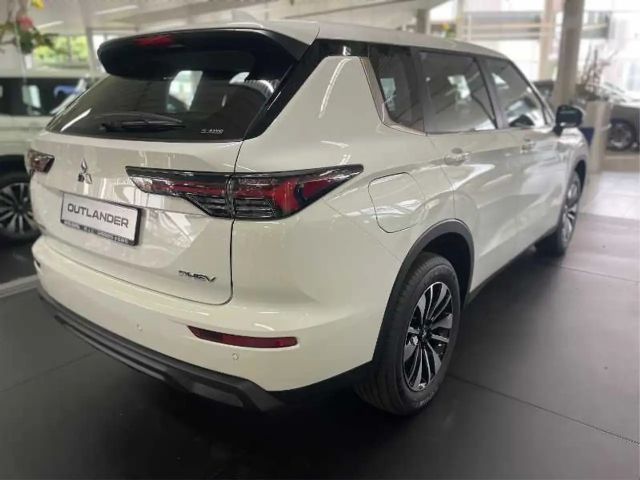 Mitsubishi Outlander PHEV