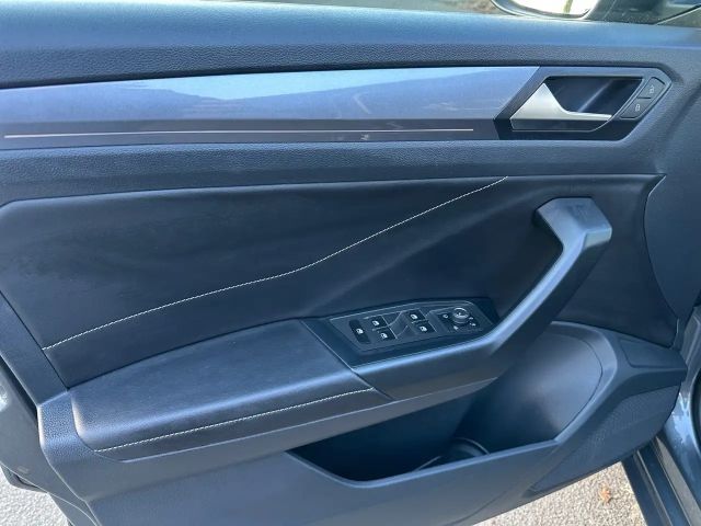 Volkswagen T-Roc 1.5 TSI DSG Style