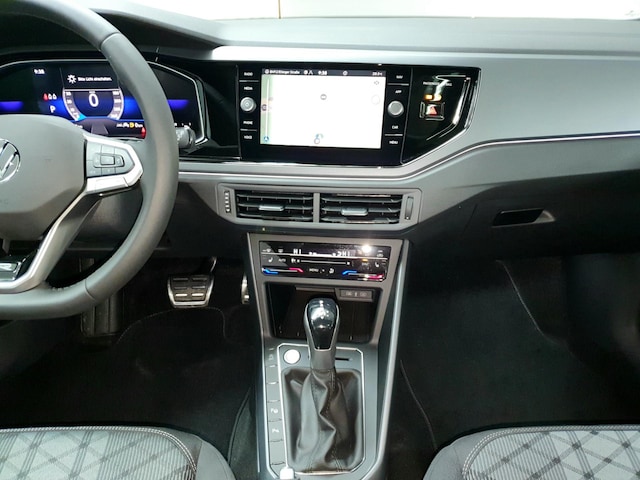 Volkswagen Polo 1.0 TSI DSG R-Line