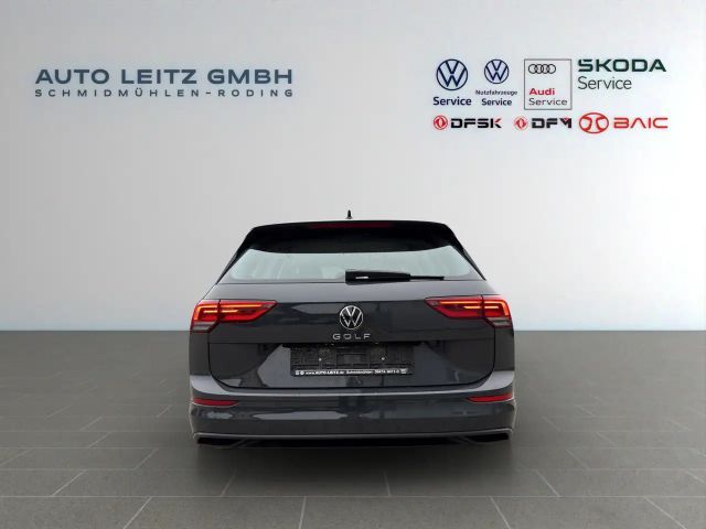 Volkswagen Golf 1.0 TSI Life Variant