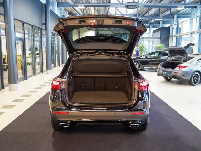 Mercedes-Benz GLA 200 GLA 200 d Progressive